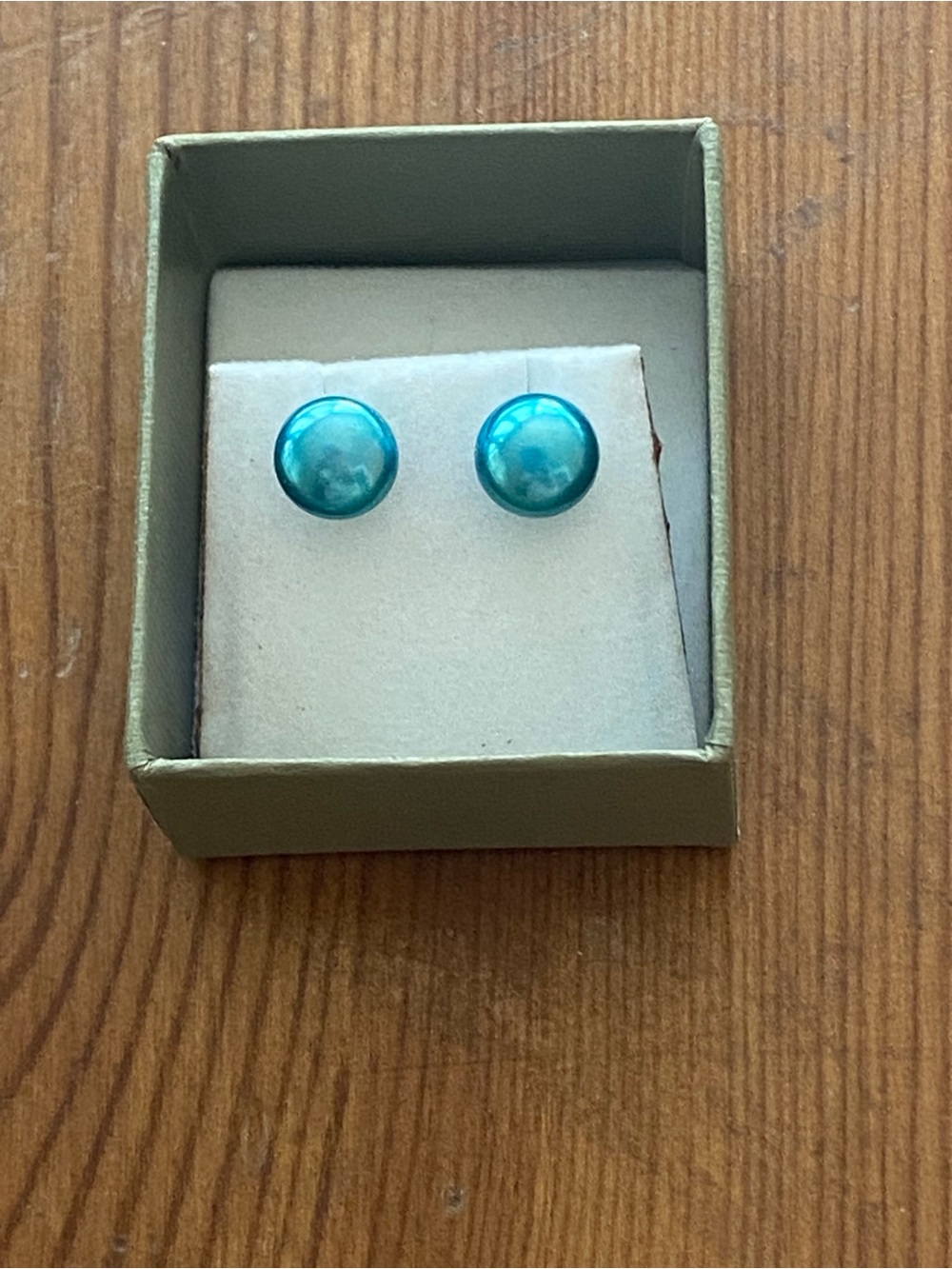 Honora Beautiful Blue Genuine Pearl Stud Earrings 8-9mm Mint NIB